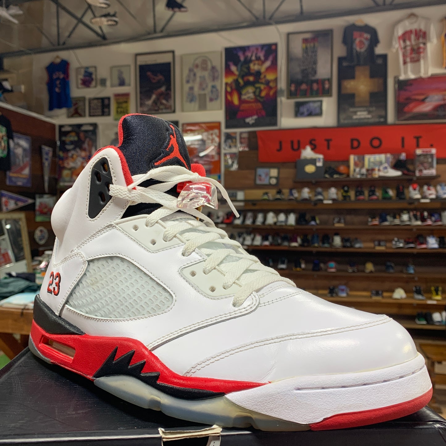 Jordan 5 'Fire Red Black Tongue' Size 13