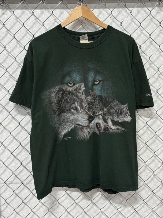 Vintage Y2K Wolf Pack Nature Graphic Tee Size XL