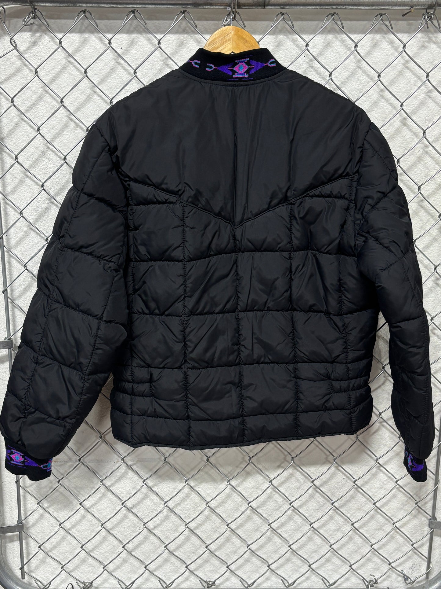 Vintage Walls Insulated Winter Jacket Aztec Collar Size Medium