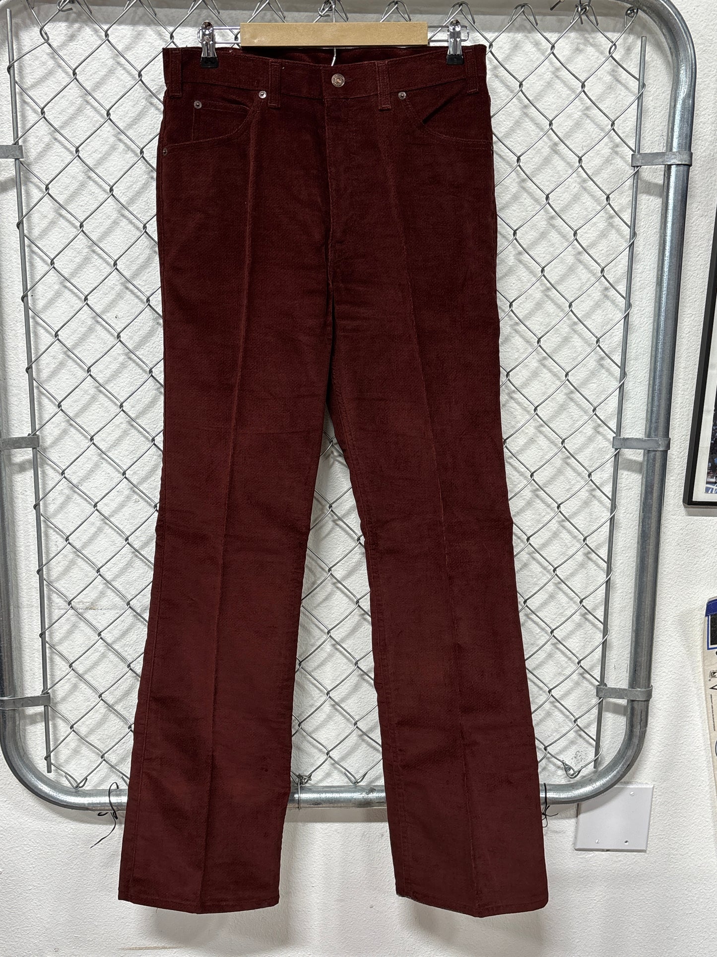 Vintage 70's Levi's Movin-On Red Flared Bell Bottom Pants Size 32x34