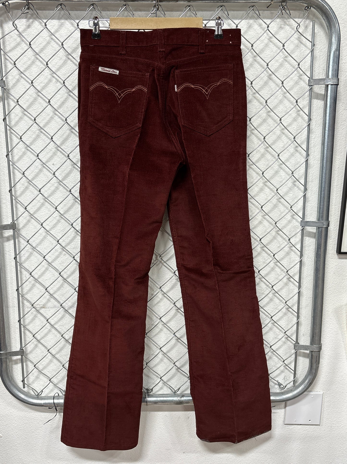 Vintage 70's Levi's Movin-On Red Flared Bell Bottom Pants Size 32x34