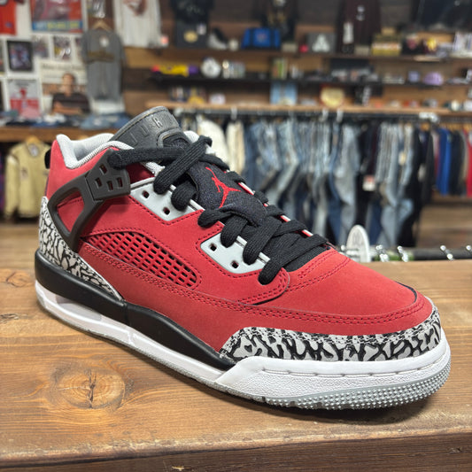 Jordan Spizike Low 'Toro' Size 7Y