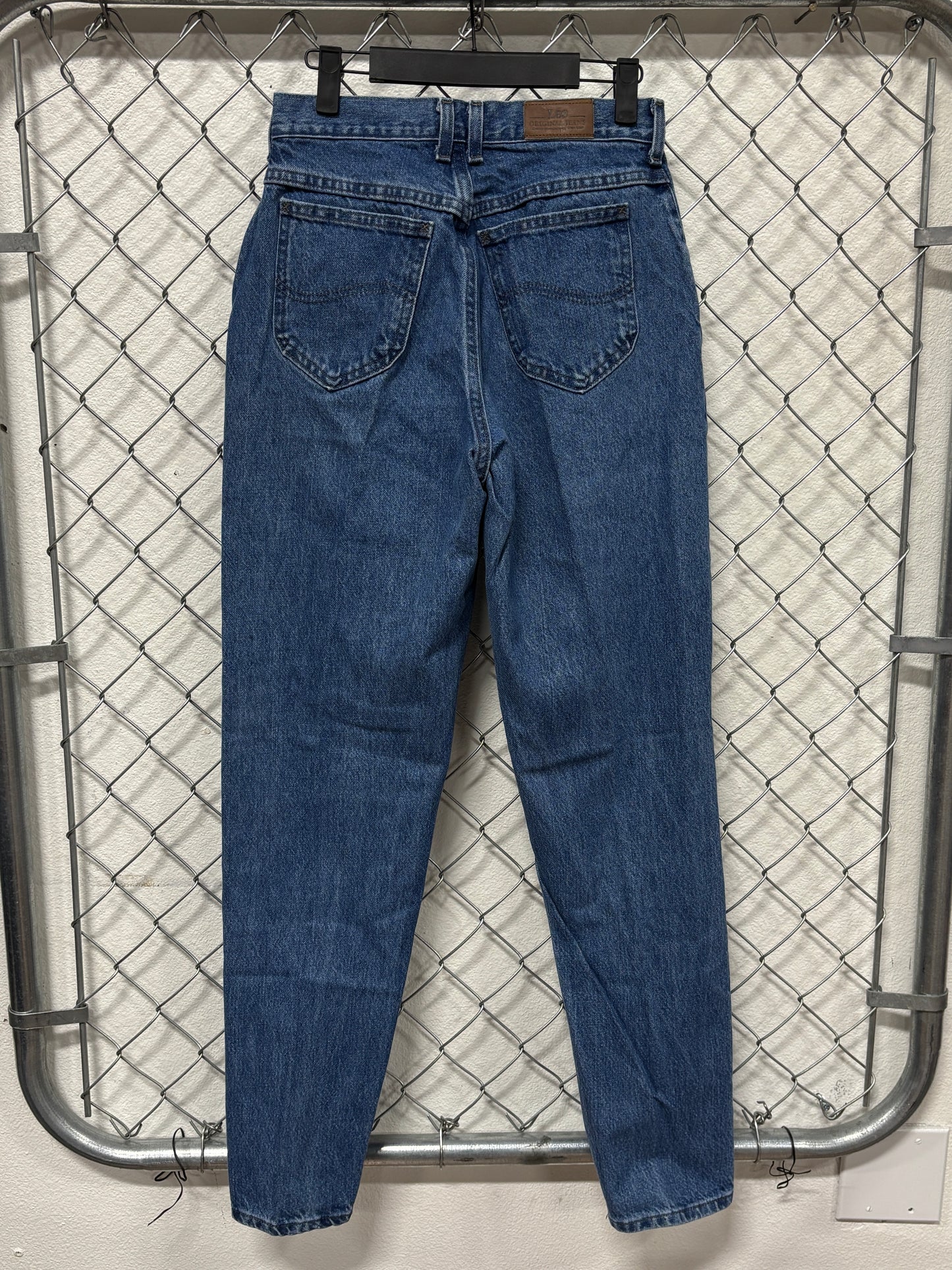 Vintage 90's Lee Women's Denim Jeans Size 27x32