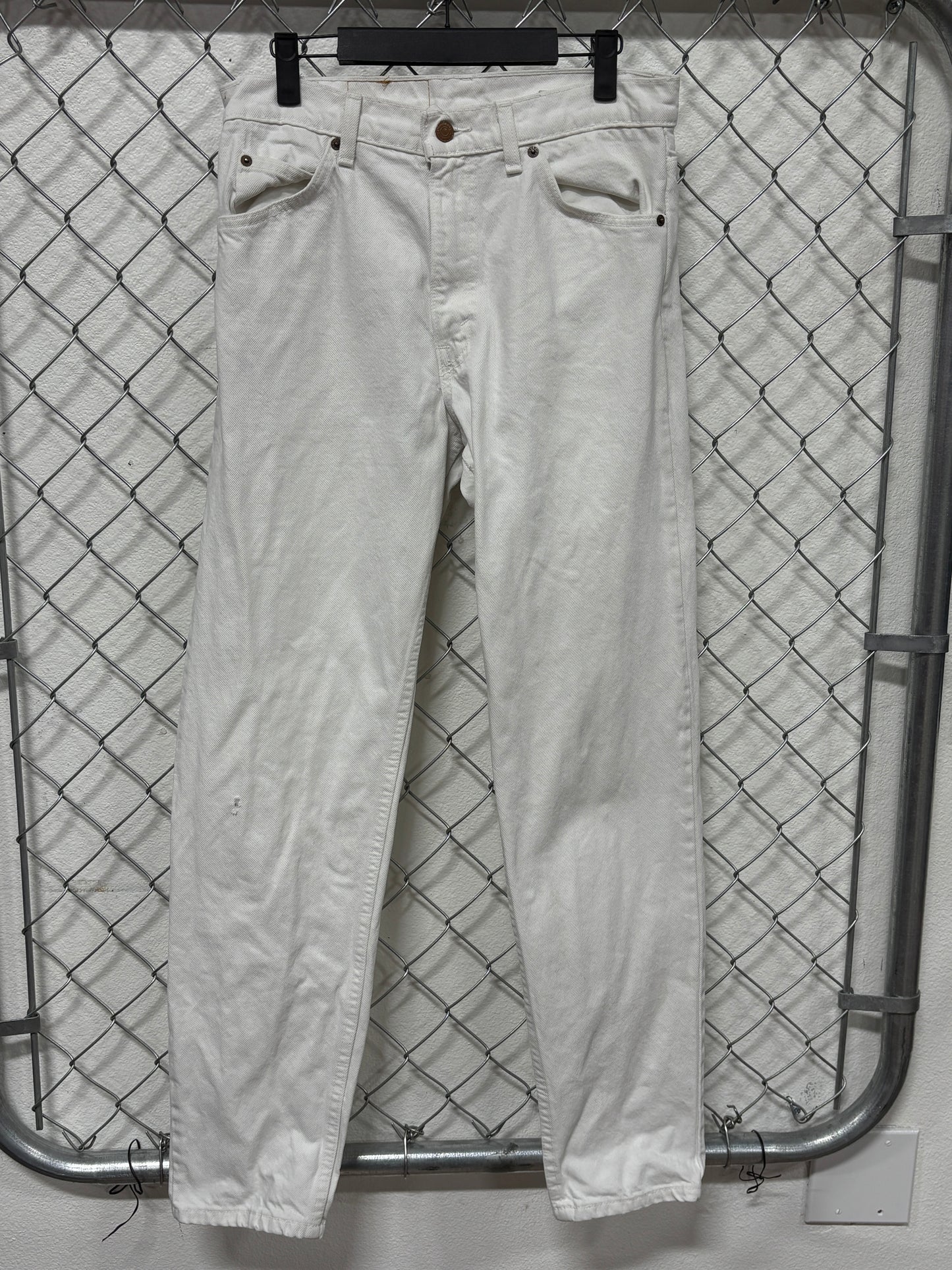 Vintage 90's Levi's 550 White Denim Relaxed Fit Tapered Leg Jeans Size 30x31