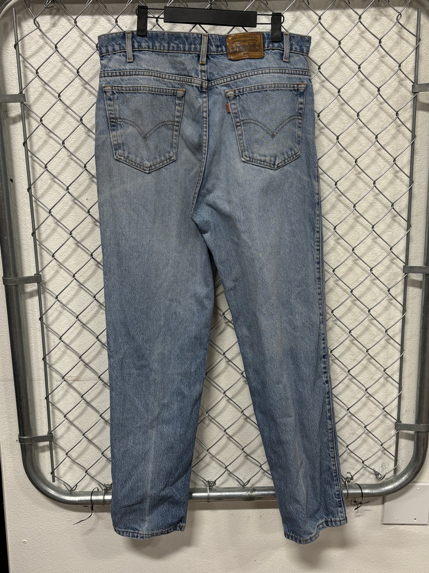 Vintage 90's Levi's Made in USA 540 Relaxed Fit Jeans Size 34x30