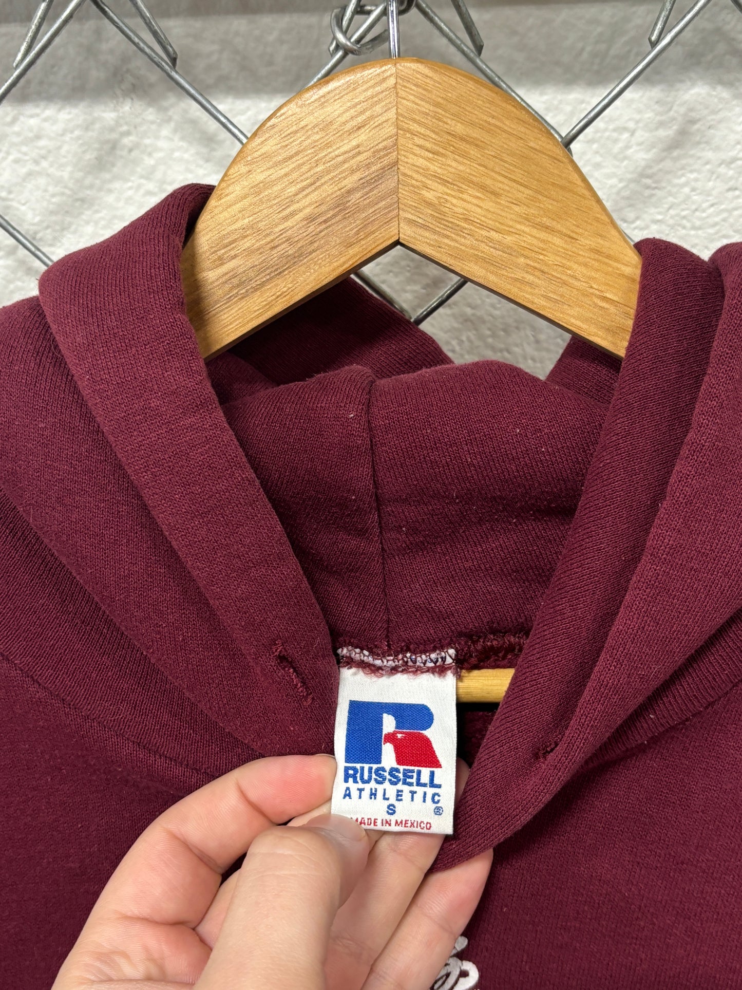 Vintage Y2K Russell Athletic University of Montana Grizzlies Hoodie Size Small