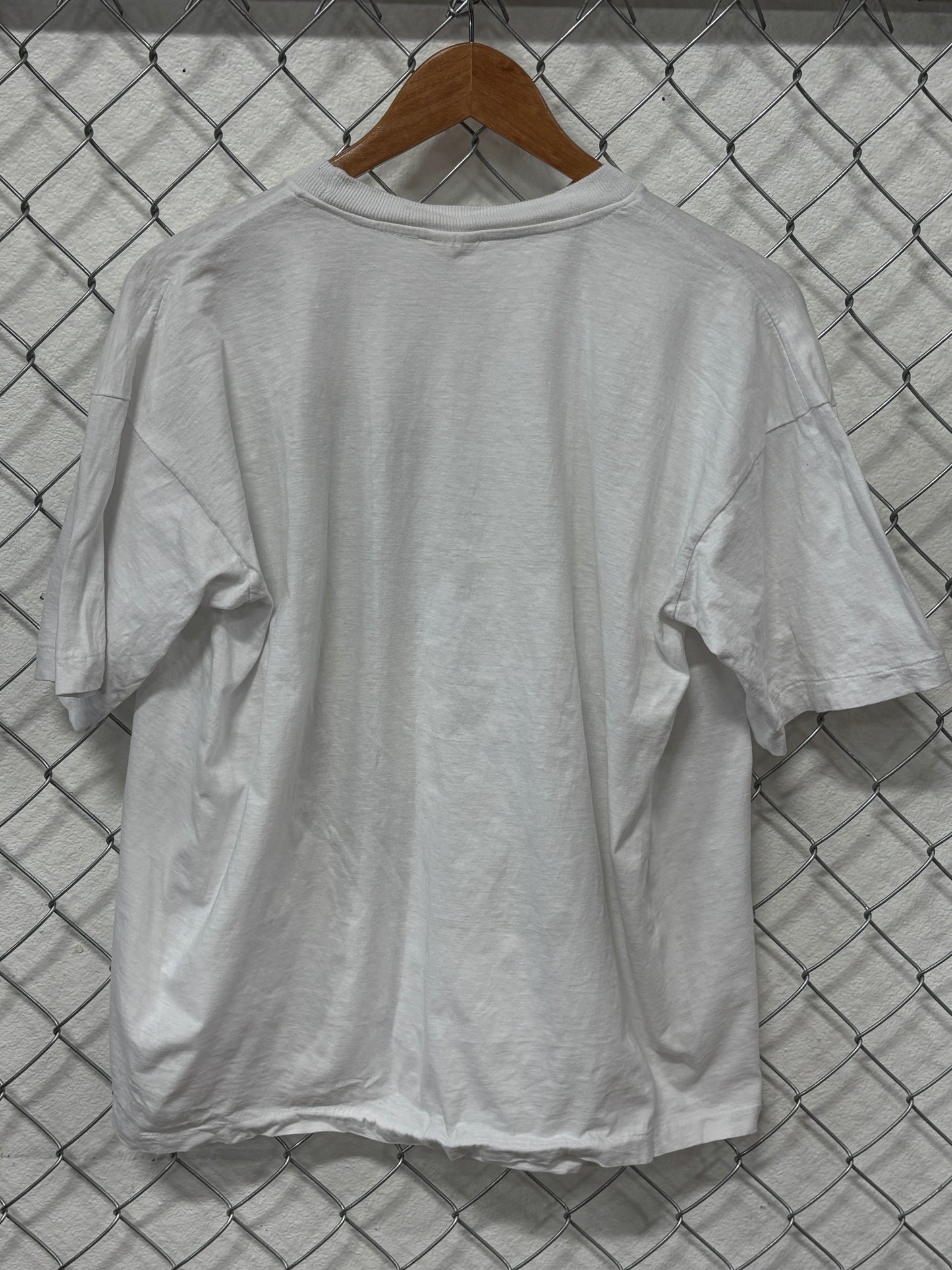 Vintage 90's Italian Map Graphic Tee Size Medium