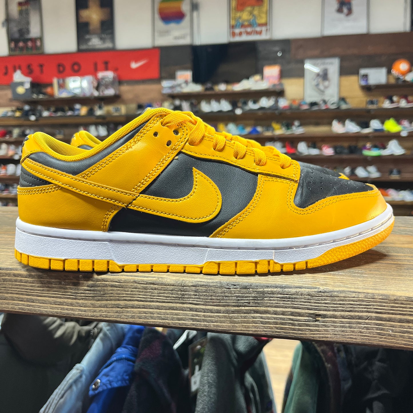 Nike Dunk Low 'Goldenrod' Size 8