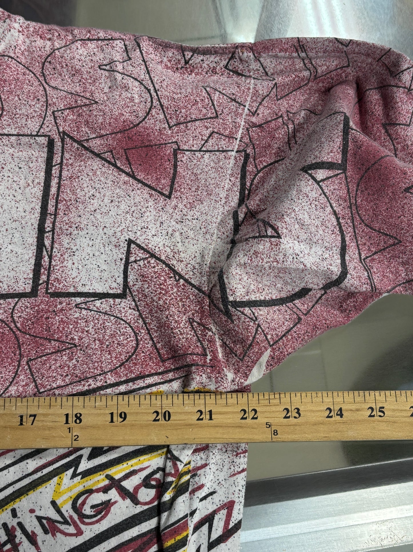 Vintage 90's Magic Johnson Washington Redskins AOP Tee Size Large