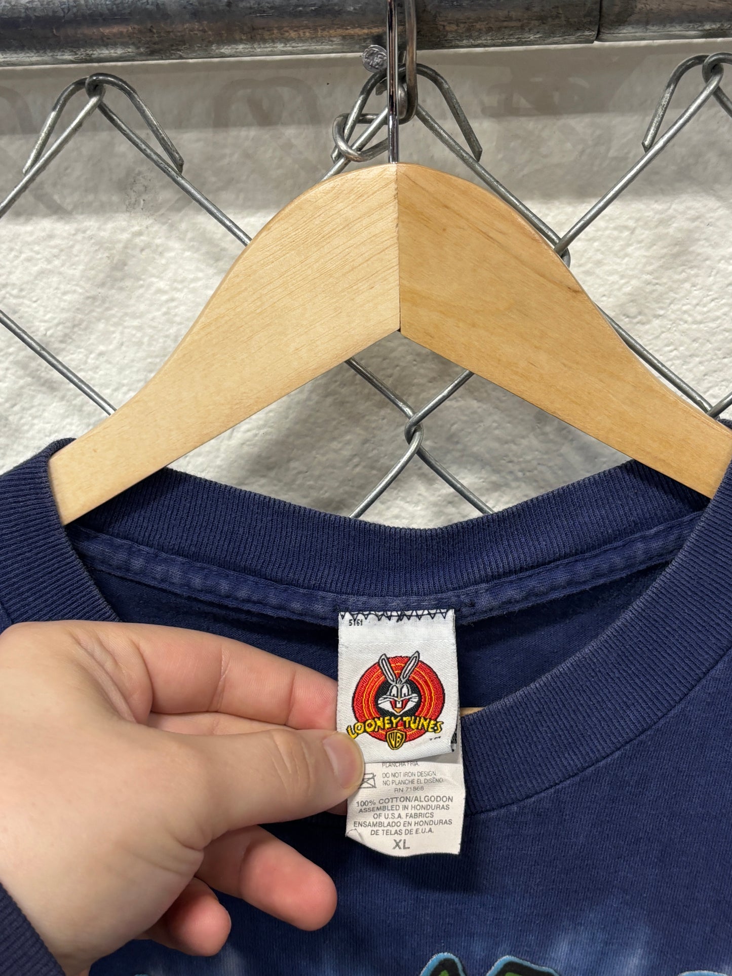 Vintage 90's Next Mood Swing Taz Looney Tunes Cartoon Tee Size XL