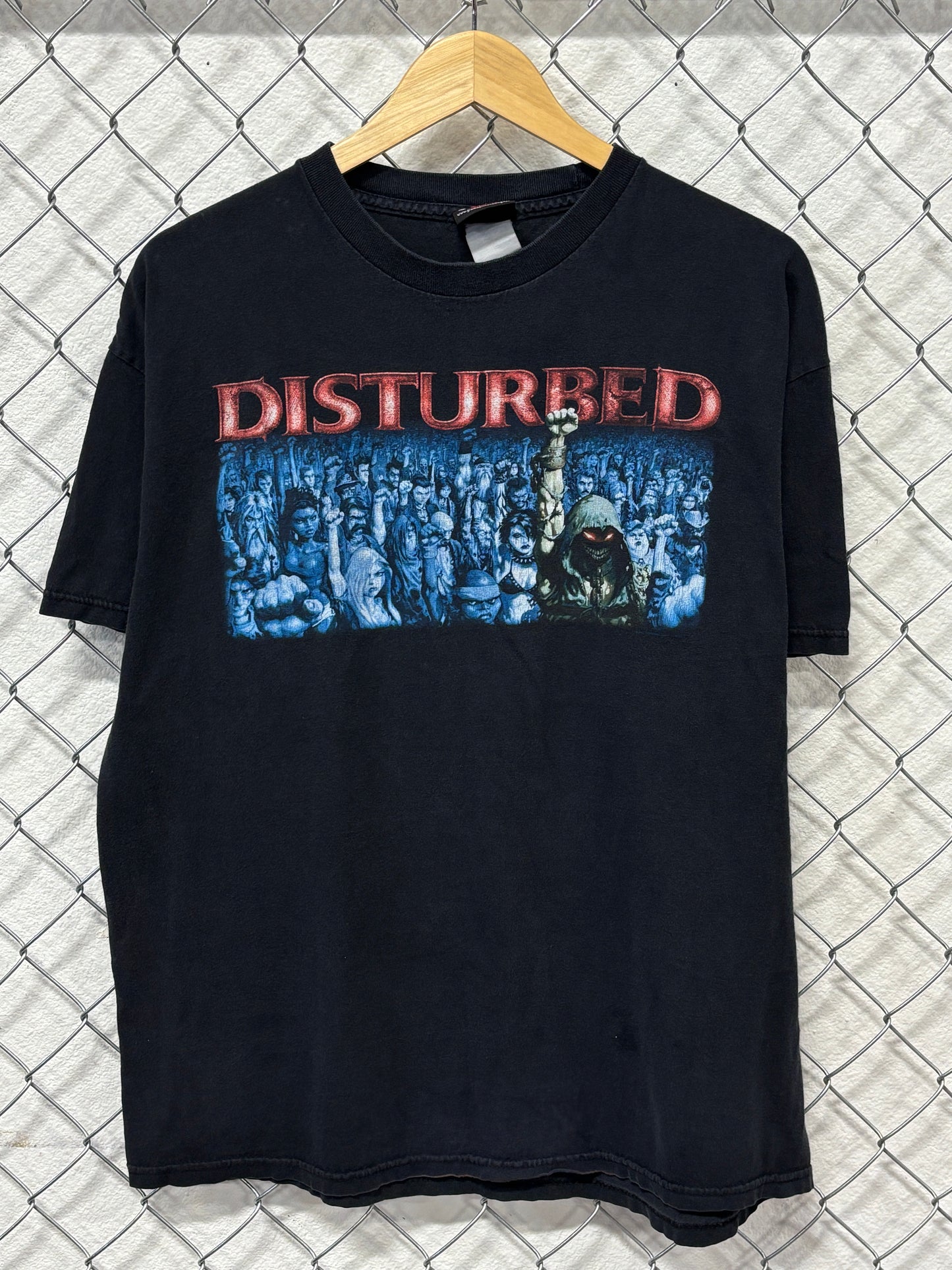 Vintage Y2K Disturbed Giant Tag Ten Thousand Fists Band Tee Size Large