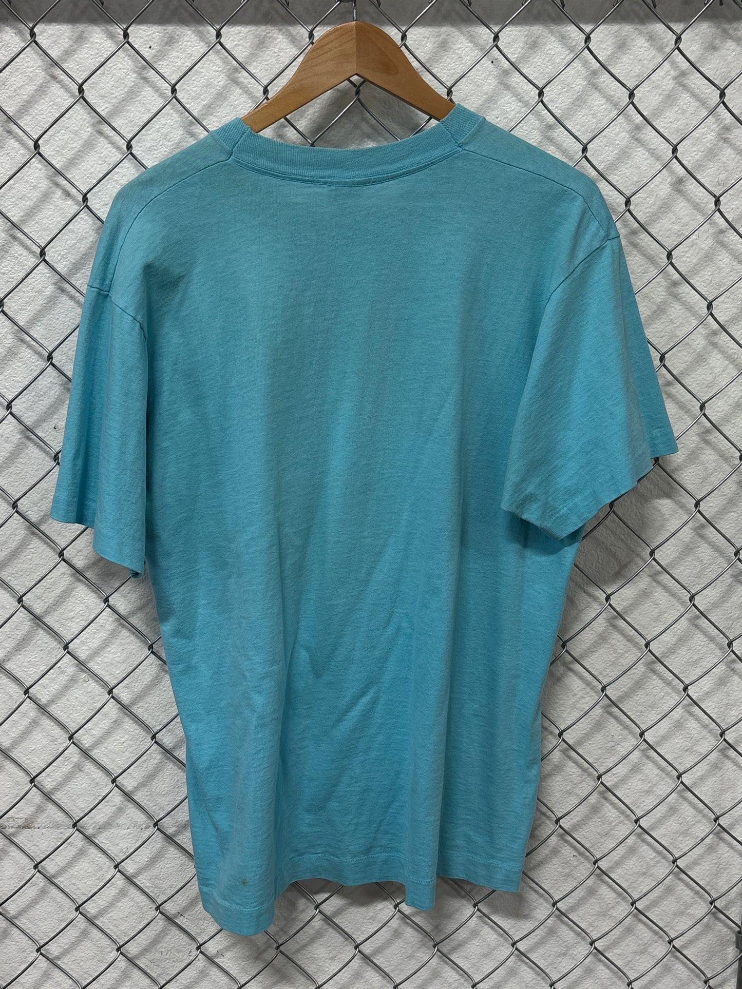 Vintage 90's Kevin Red Star Full Moon Riders Art Tee Size Large