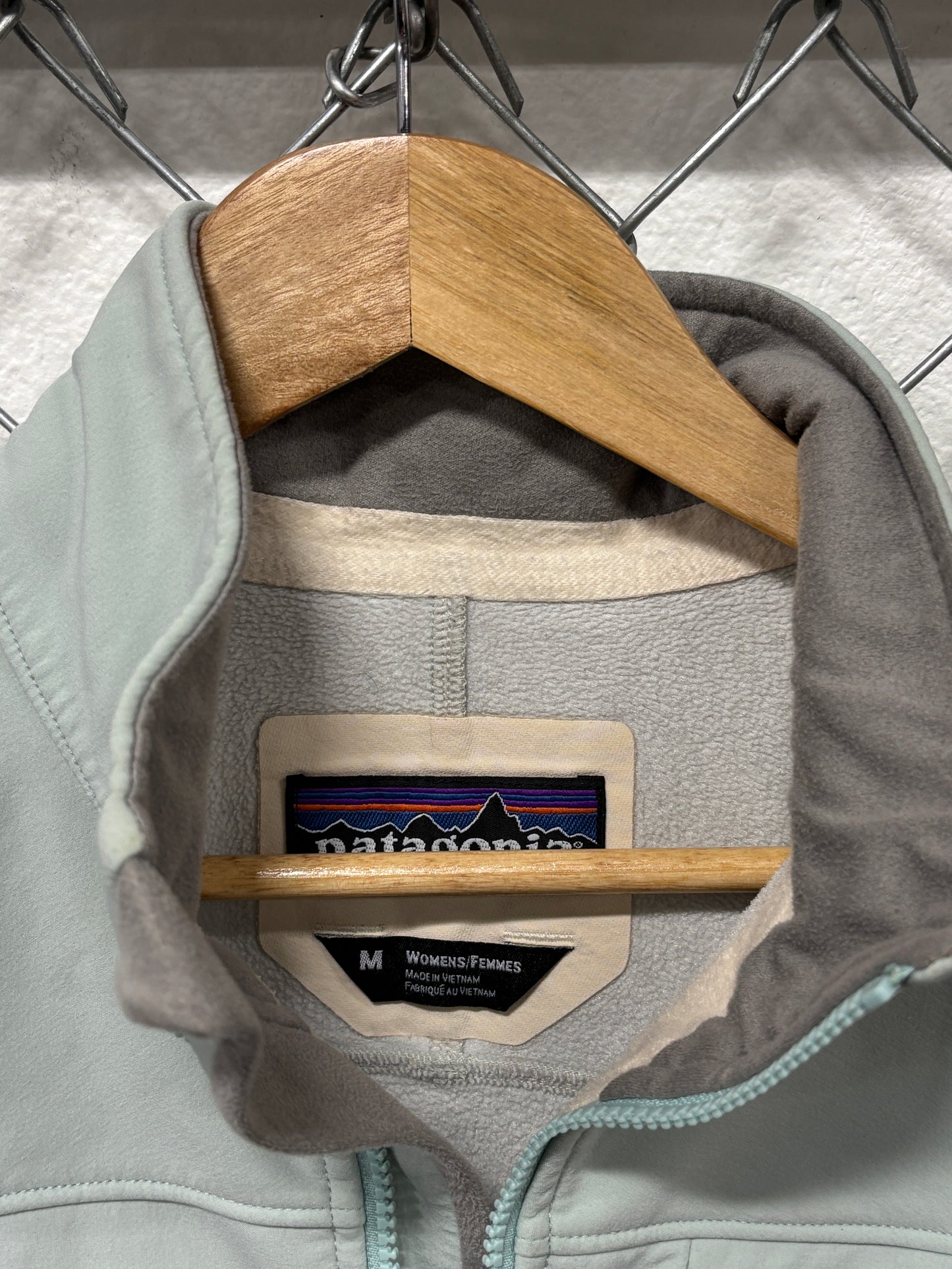 Vintage Patagonia Mint Green Fleece Lined Women's Shell Jacket Size Medium
