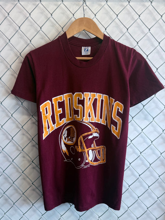 Vintage 90's Washington Redskins NFL Helmet Logo Football Tee Size Medium