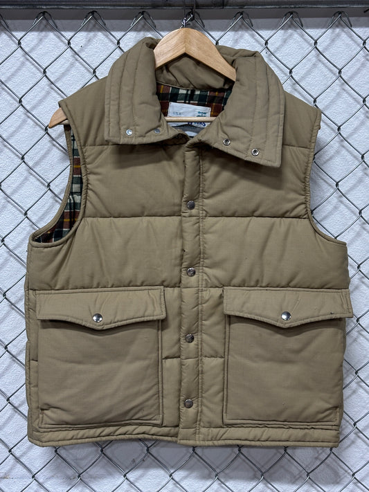 Vintage 90's USA Waterworks Puffer Vest Size Medium
