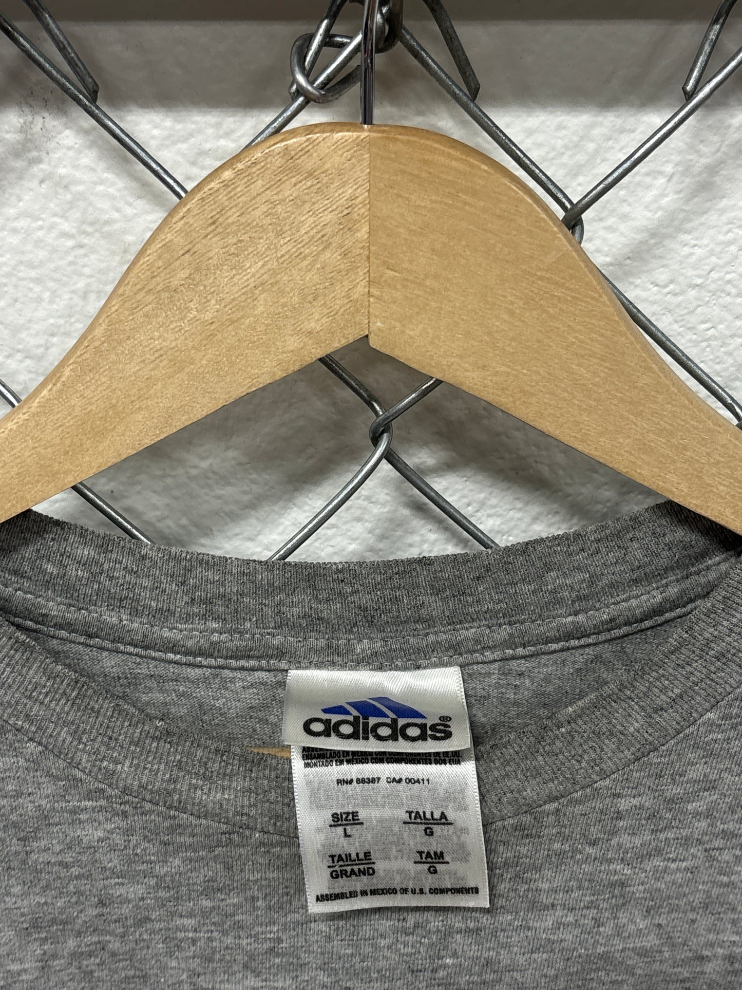 Vintage Y2K Adidas Classic Spellout Grey Tee Size Large