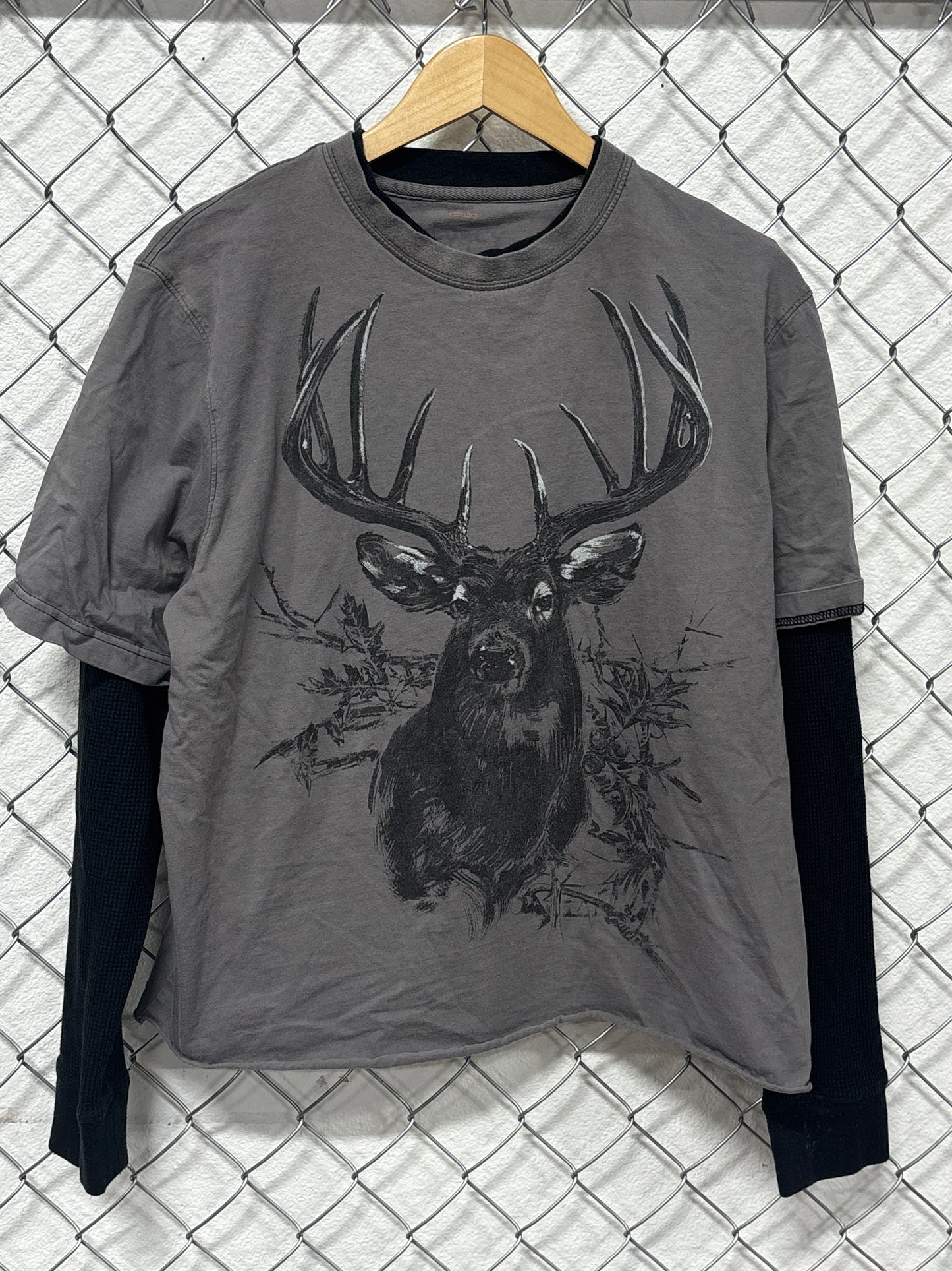 Vintage Y2K Deer Big Print Long Sleeve Shirt Size Large