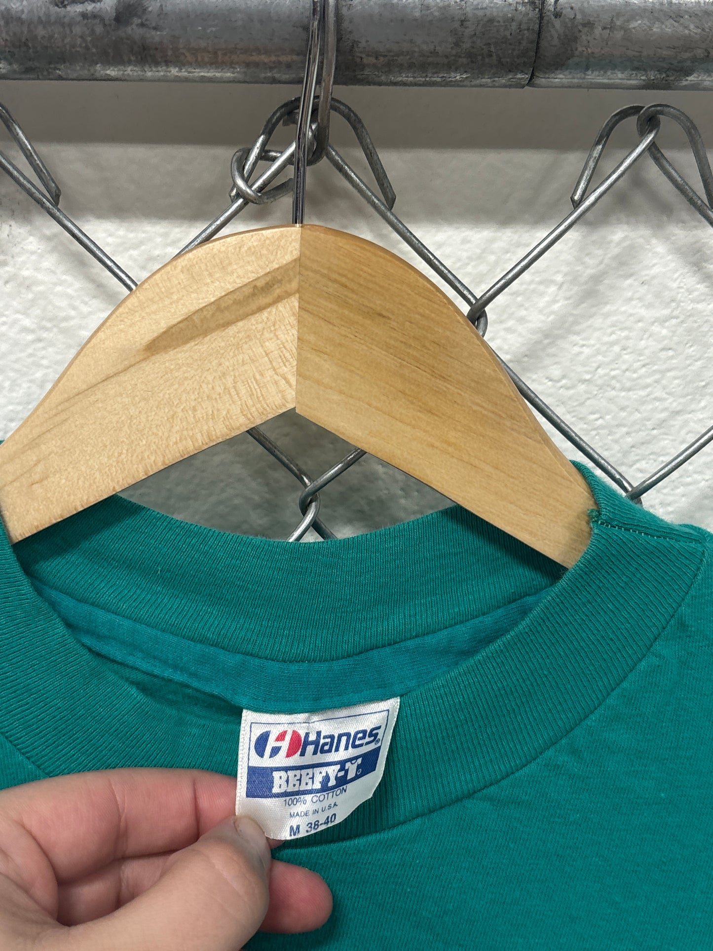 Vintage 90's The Women's Center Doves Art Graphic Tee Size Medium