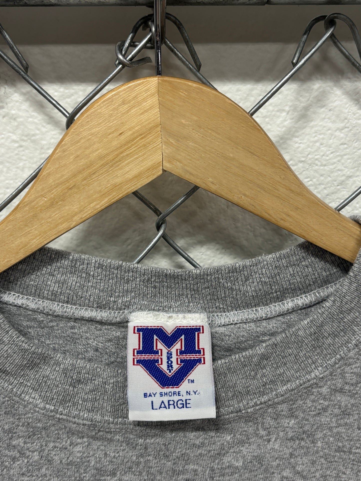 Vintage 90's US Navy Military Crest Graphic Tee Size Large