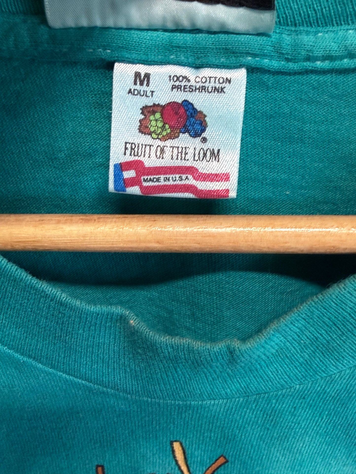 Vintage 90's Native American Moccasin Art Graphic Tee Size Medium