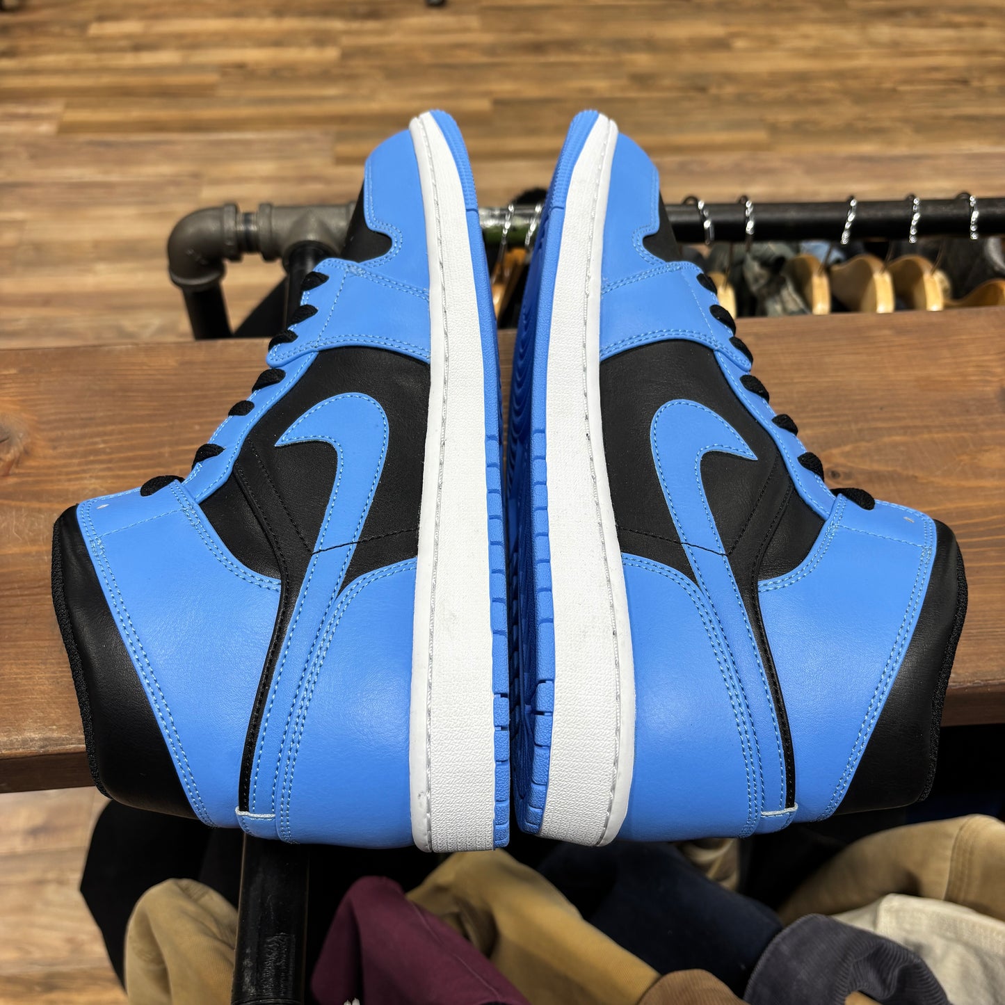 Jordan 1 Mid 'University Blue Black' Size 13