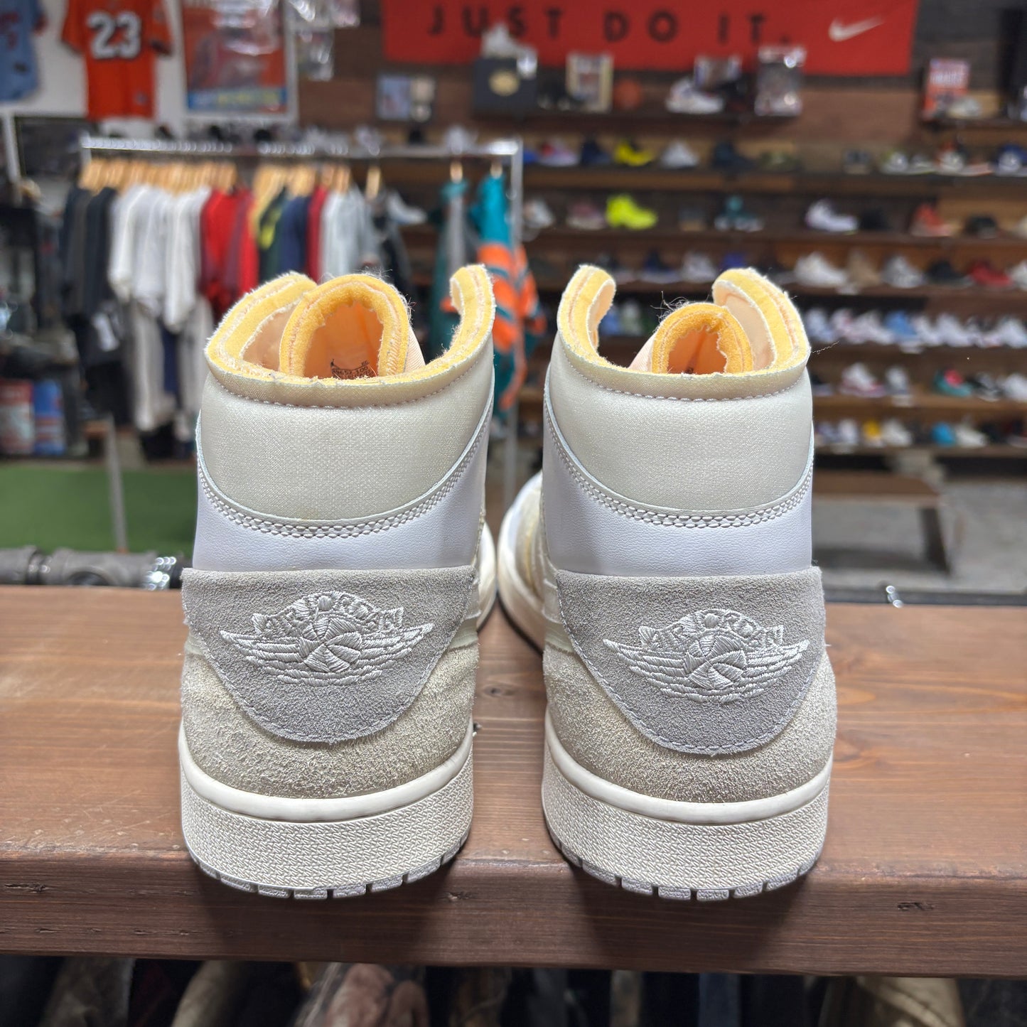 Jordan 1 Mid 'Craft Inside Out' Size 13