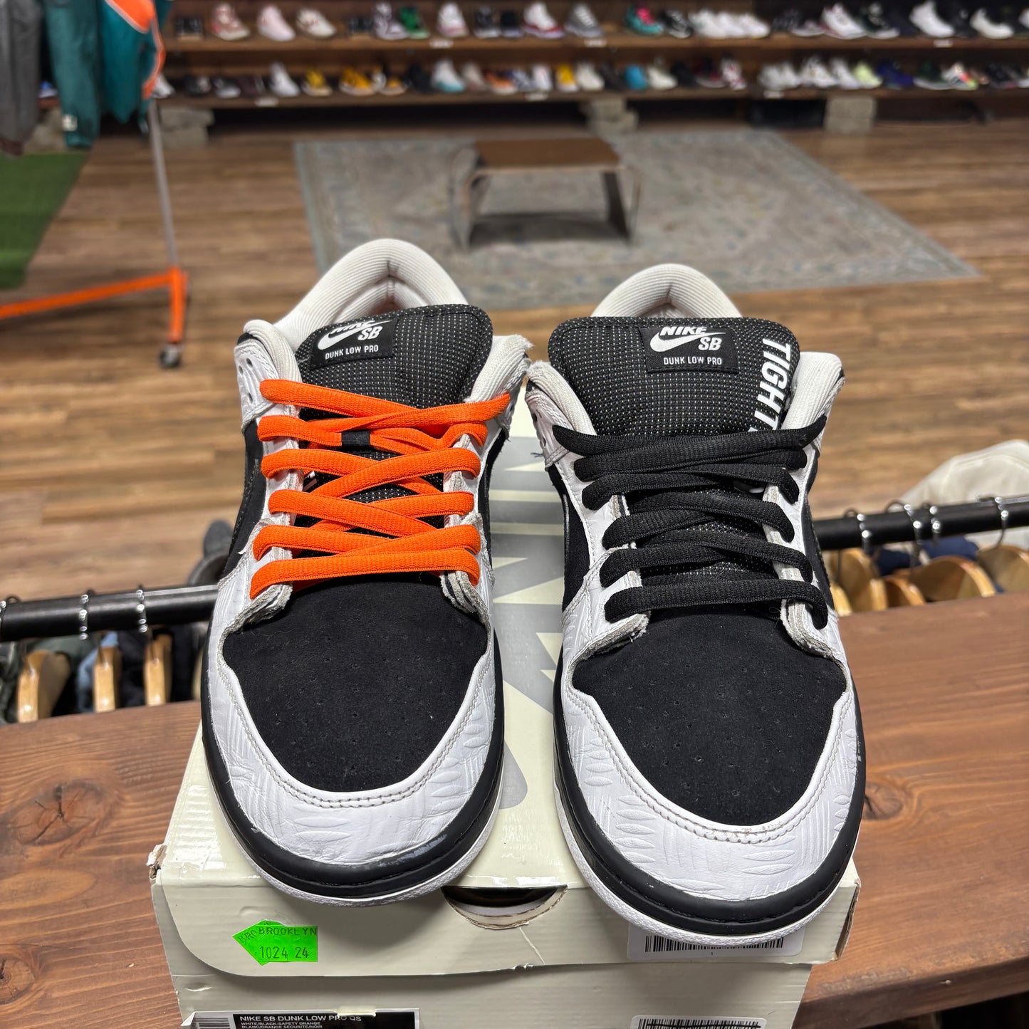 Nike SB Dunk Low 'Tightbooth' Size 12