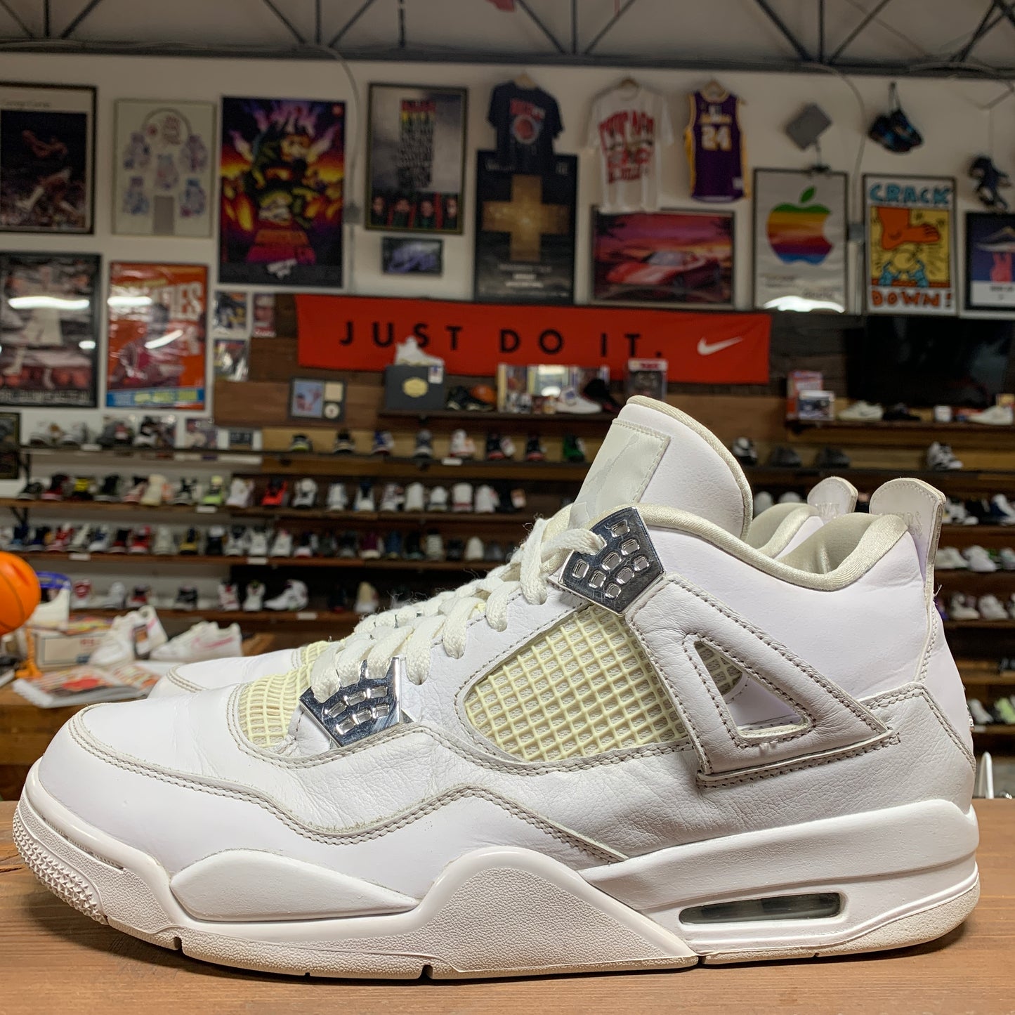 Jordan 4 'Pure Money' Size 13