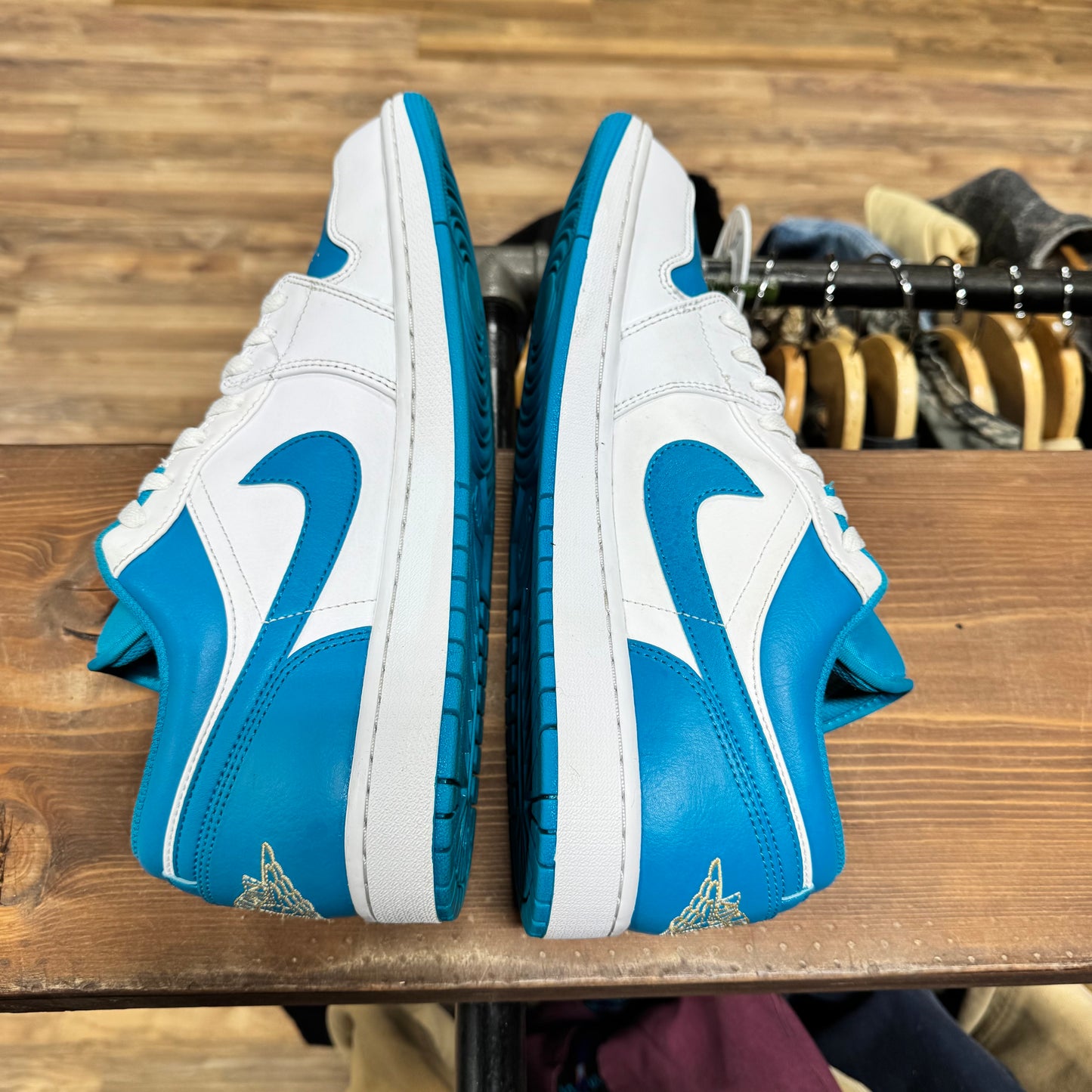 Jordan 1 Low 'Aquatone' Size 13