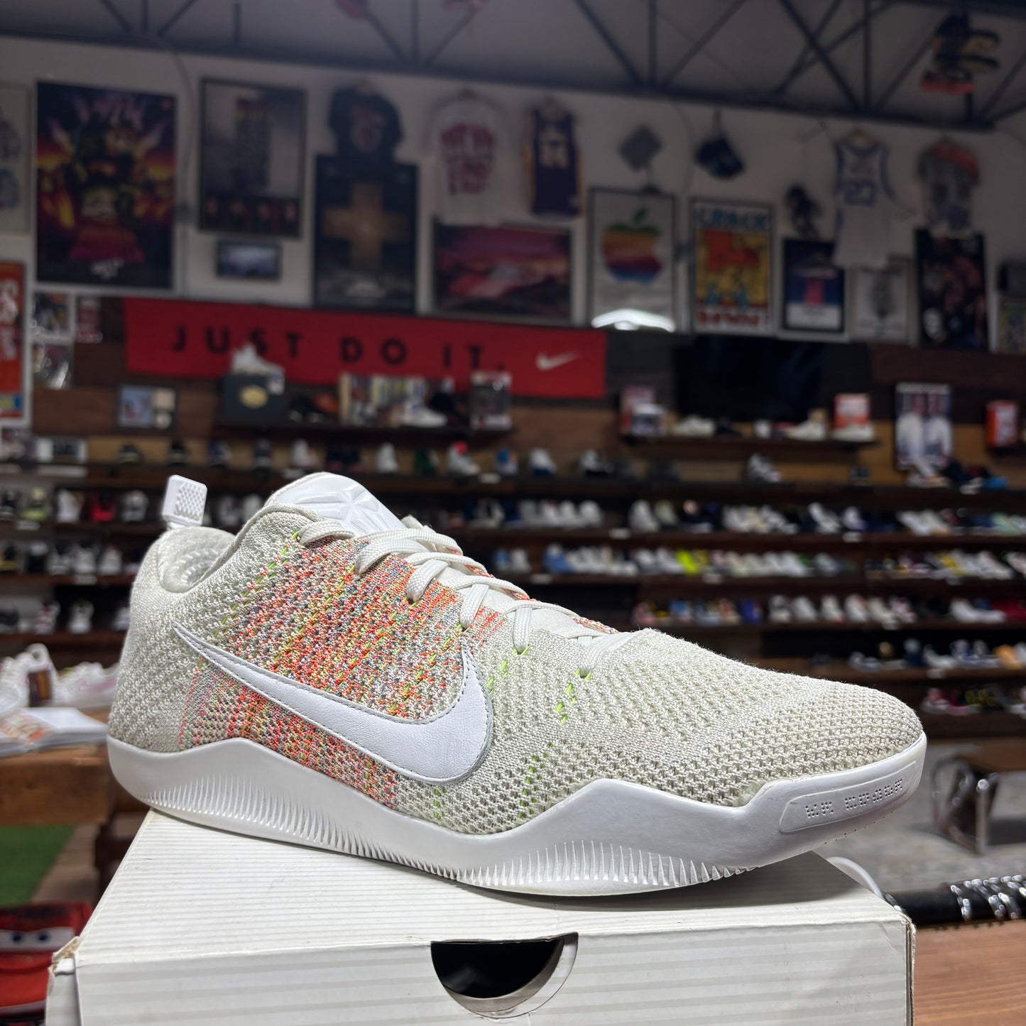 Nike Kobe 11 Low 'White Horse' Size 12