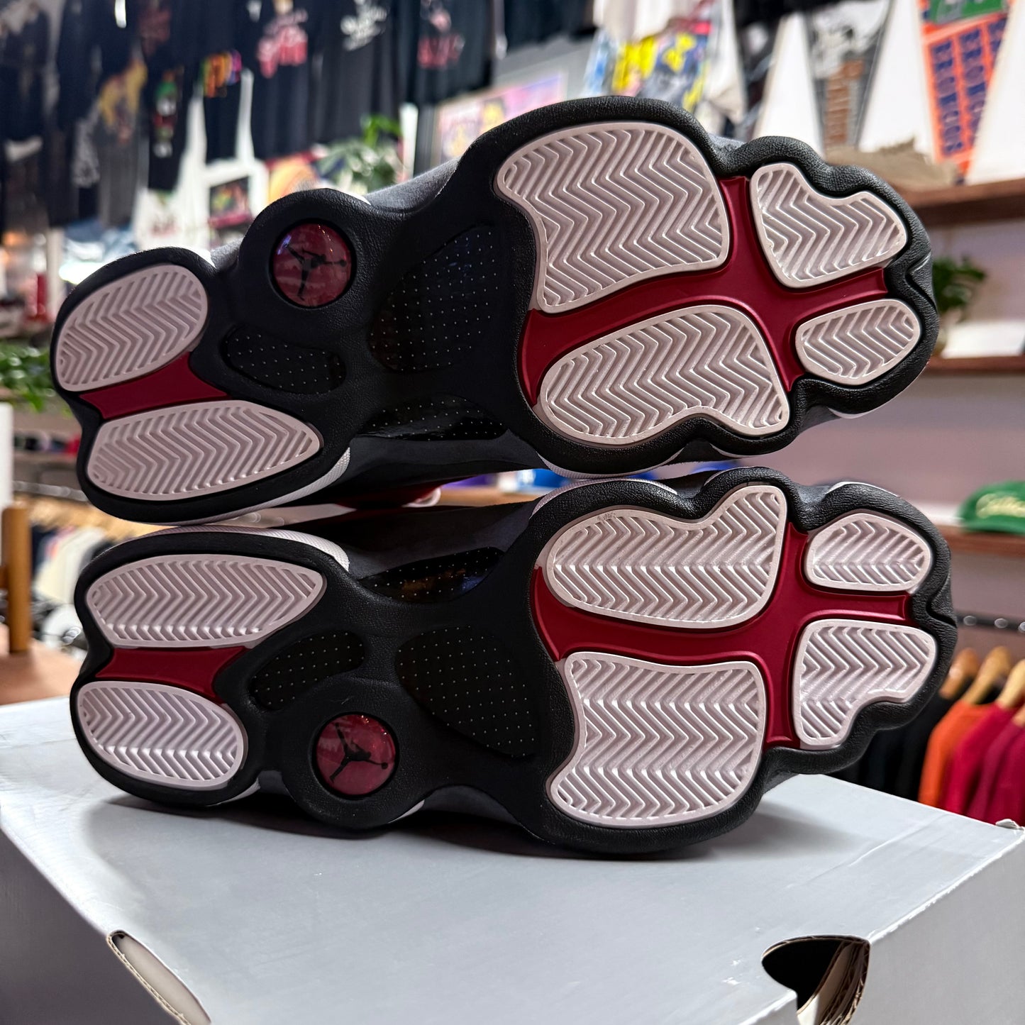 Jordan 13 'Red Flint' Size 9