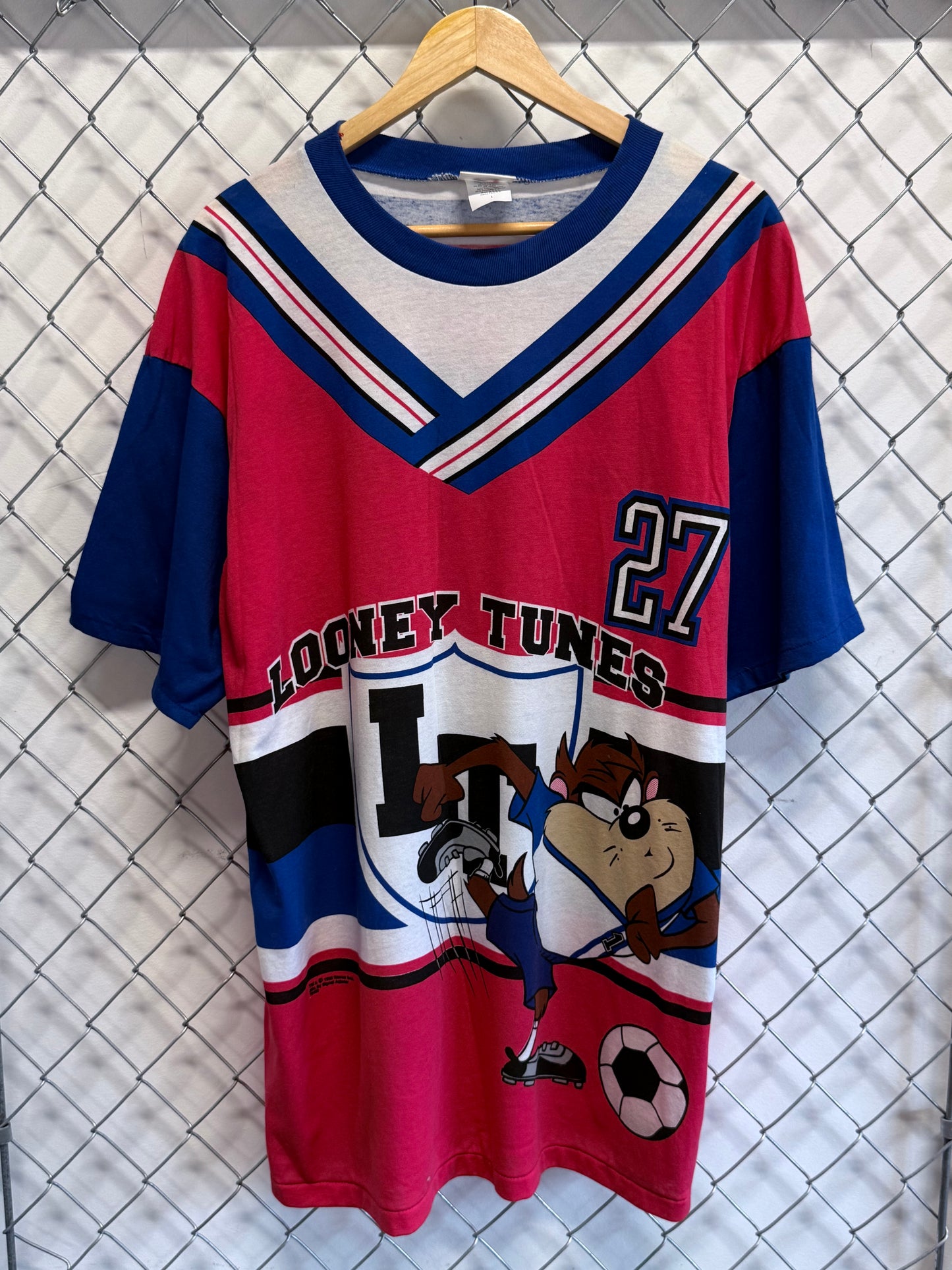 Vintage 90's Looney Tunes Taz Soccer Jersey Style Cartoon Tee Size Large