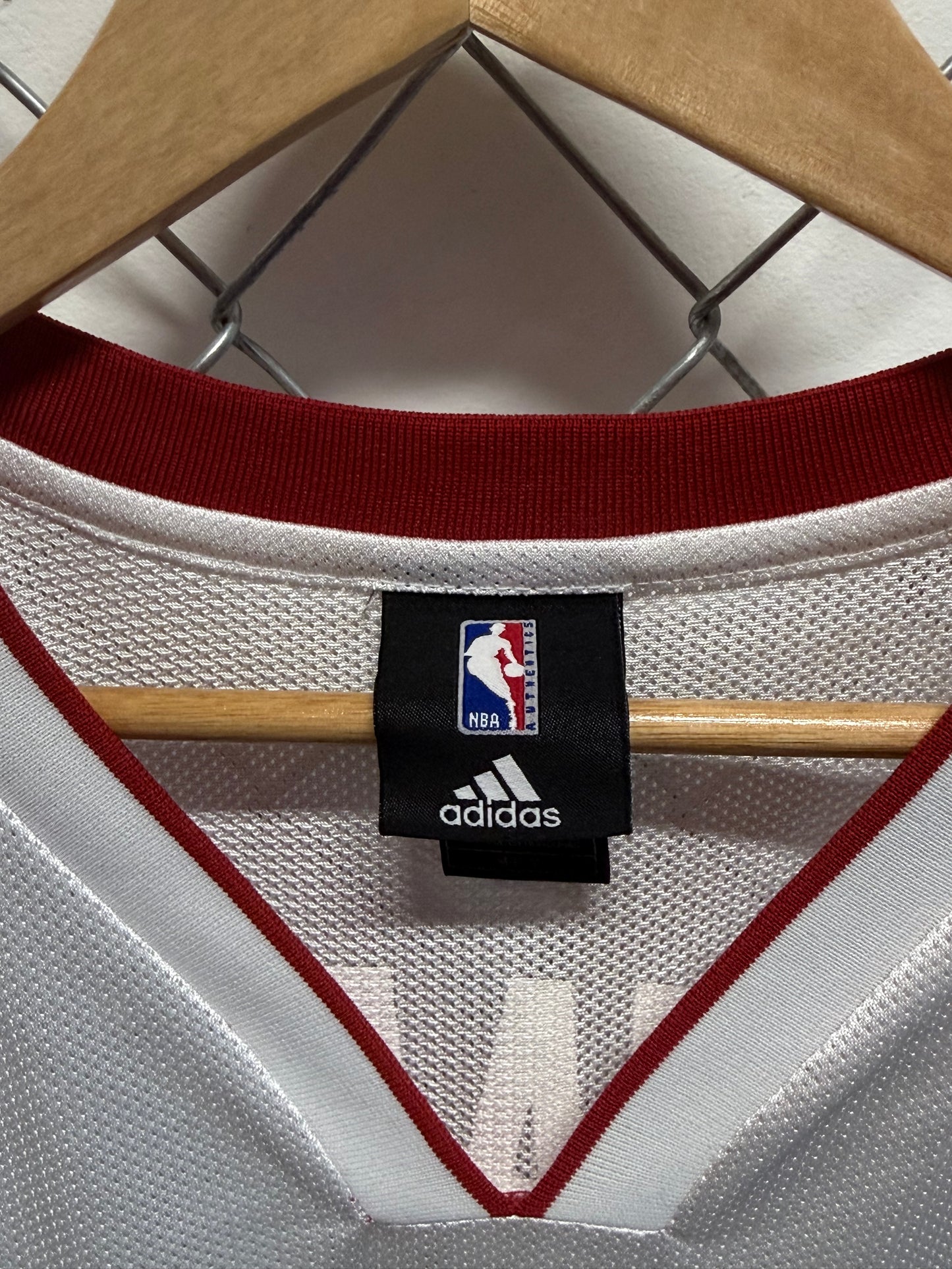 Reebok Miami Heat Dwayne Wade Jersey #3 Size Medium