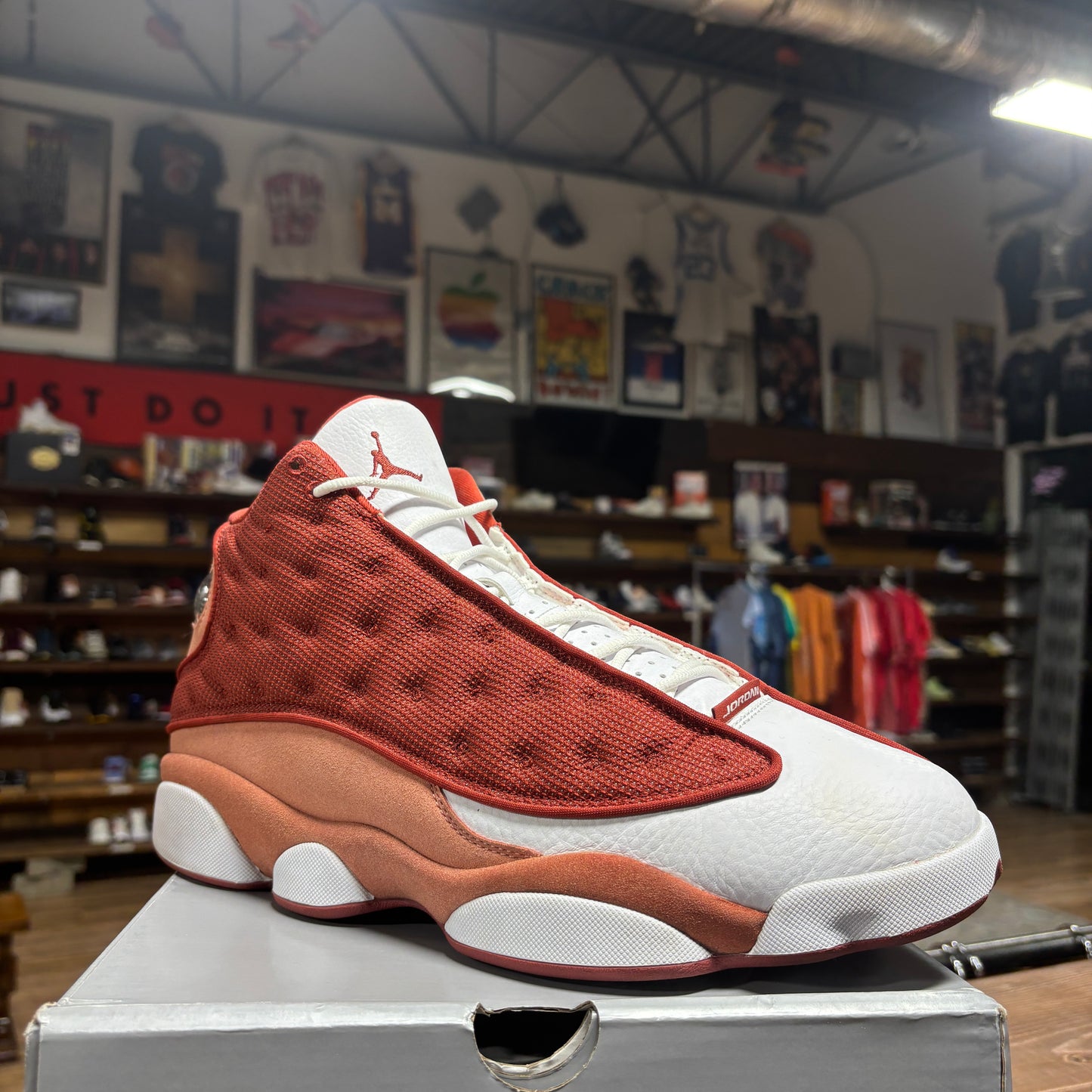 Jordan 13 'Dune Red' Size 13