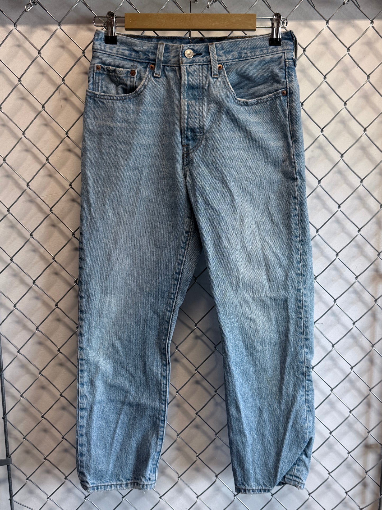 Vintage Y2K Women's Levi's 501 Denim Jeans Size 28x25