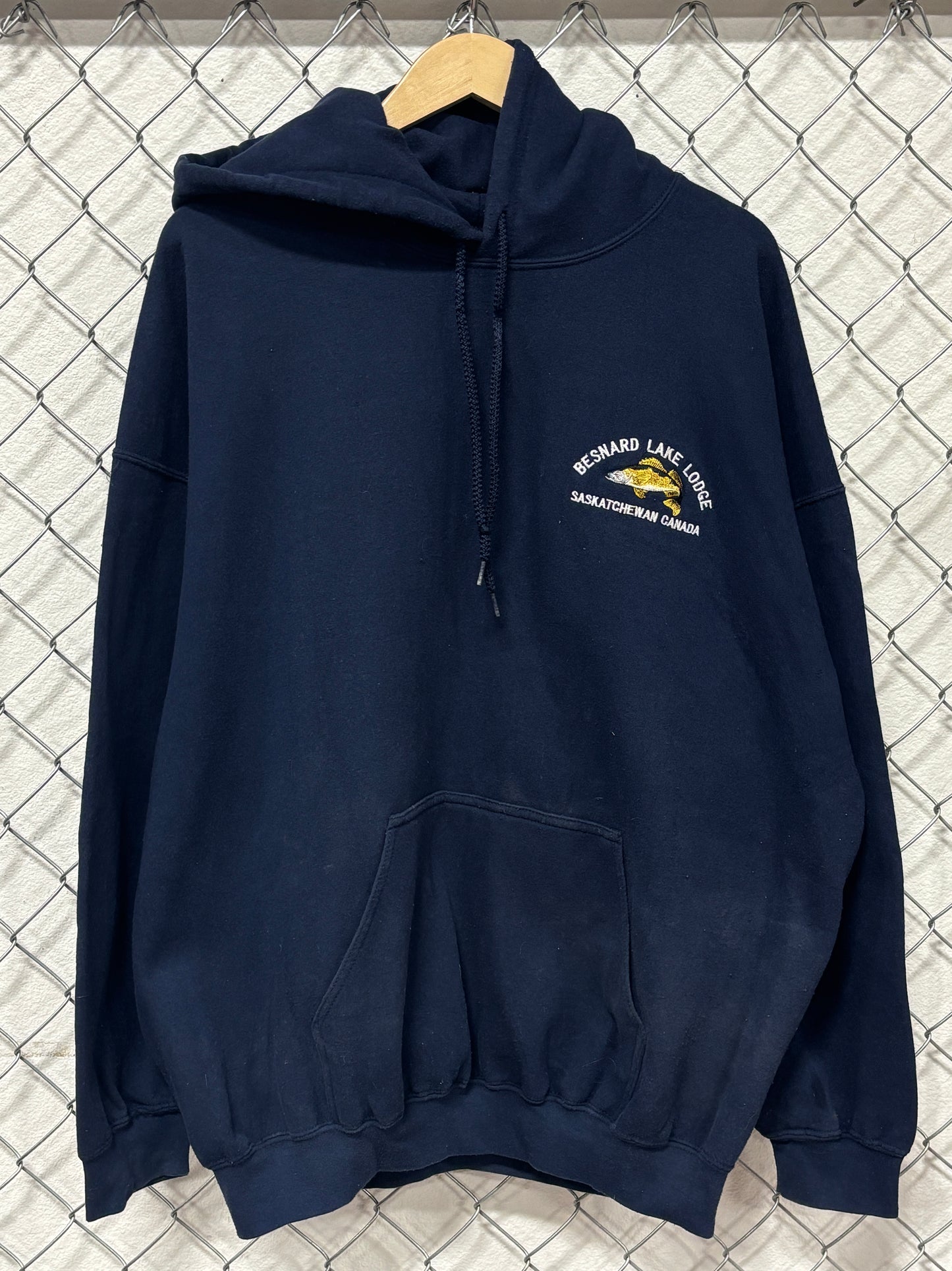 Vintage Saskatchewan Canada Lake Lodge Hoodie Size XXL