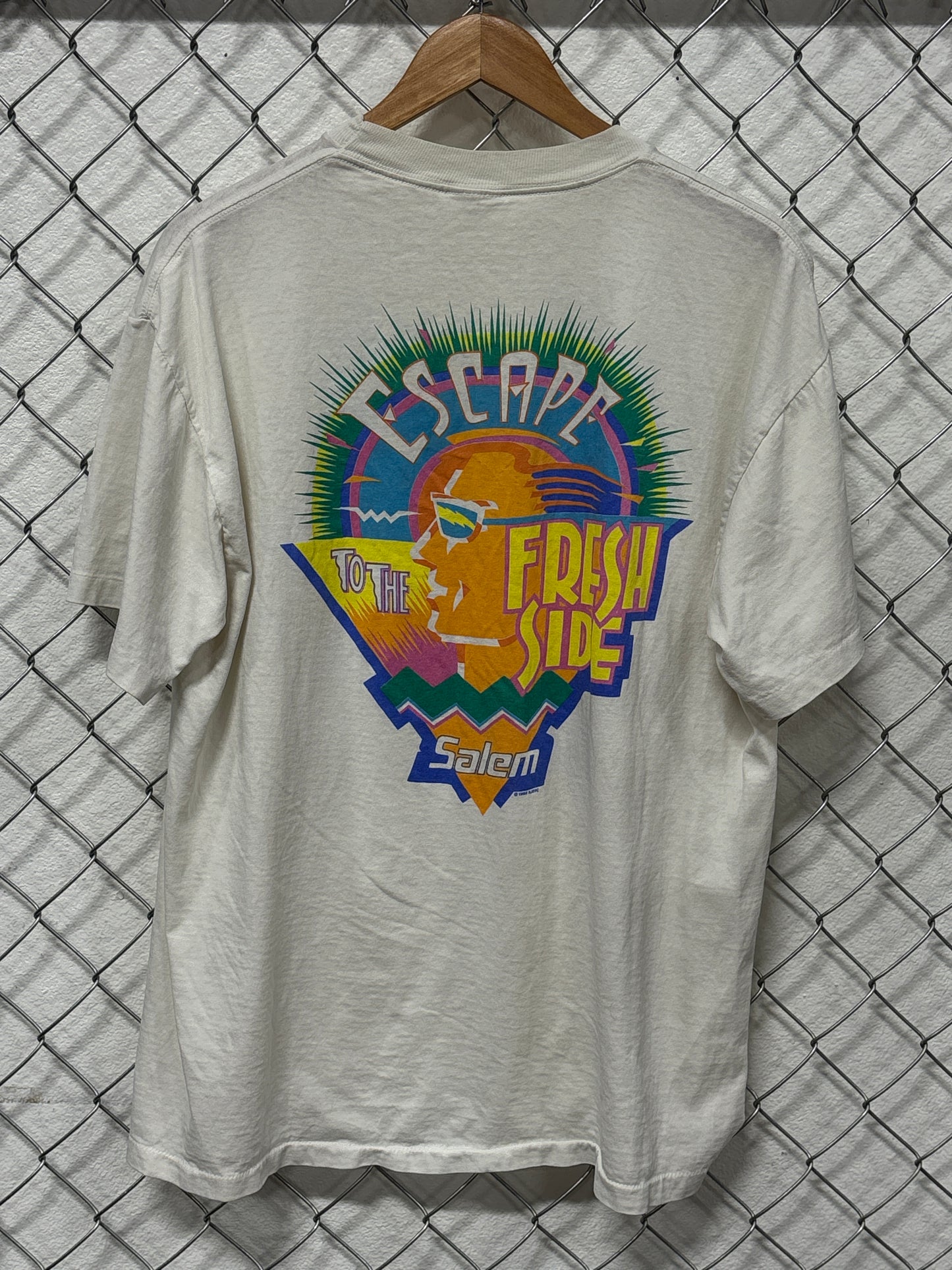 Vintage 90's Salem Cigarettes Fresh Wrap Promo Graphic Tee Size XL