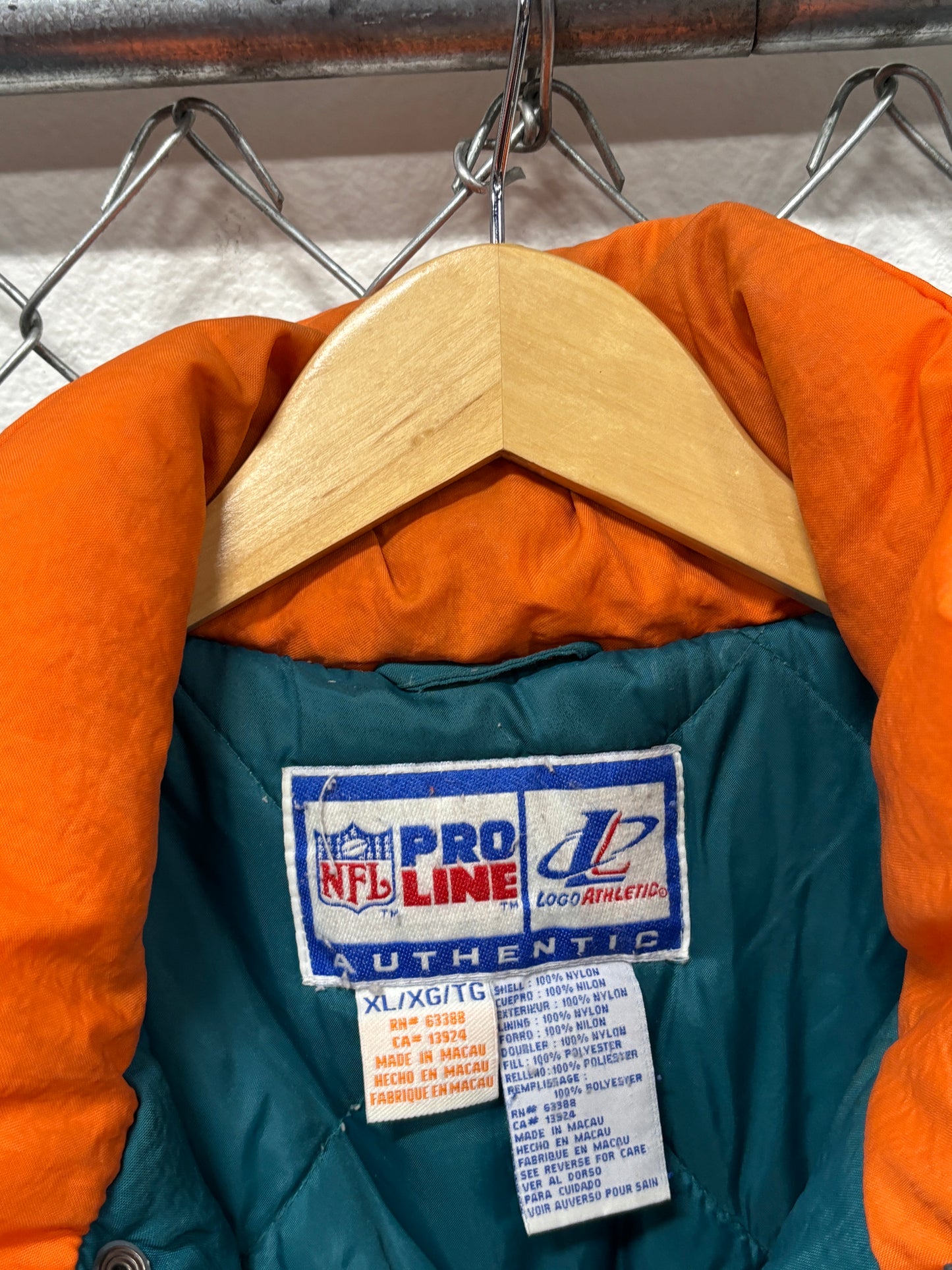 Vintage 90's Logo Athletic Miami Dolphins Puffer Jacket Size XL