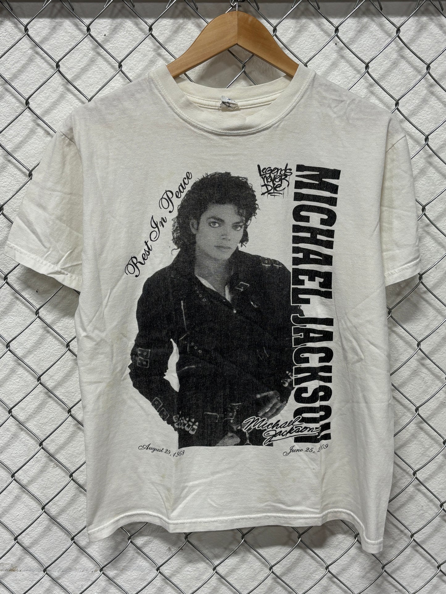 Vintage Y2K Michael Jackson Rest in Peace Remembrance Tee Size Medium