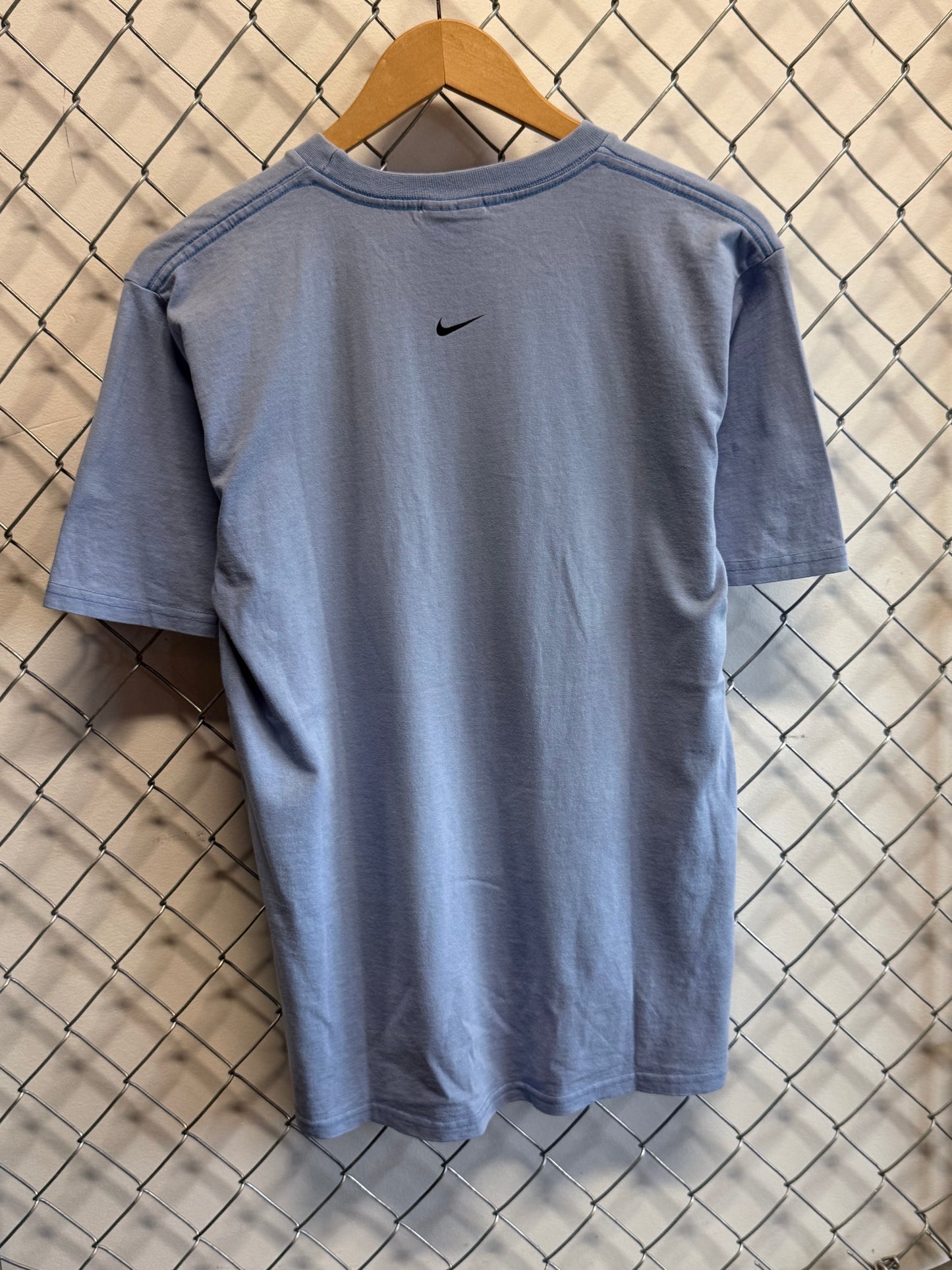 Vintage Y2K Nike Air Max Plus Graphic Tee Size Small
