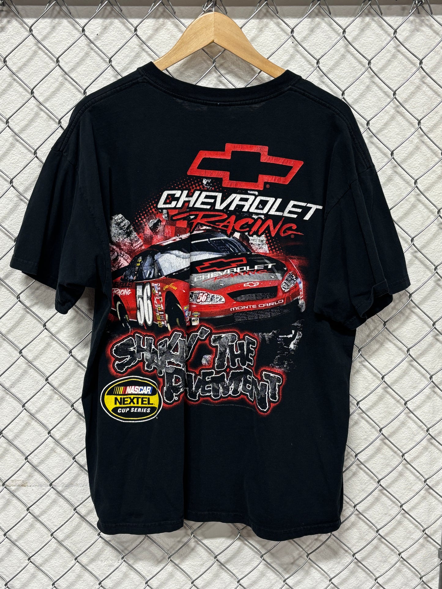 Vintage Chevy Racing Shakin the Pavement NASCAR Graphic Tee Size XL