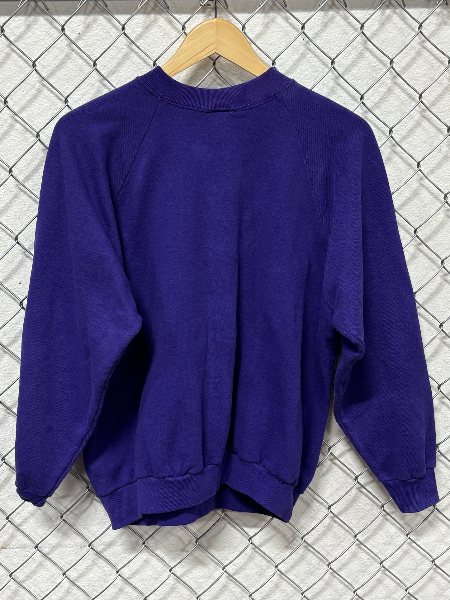 Vintage 90's Fruit of the Loom Women's Purple Blank Crewneck Size Large