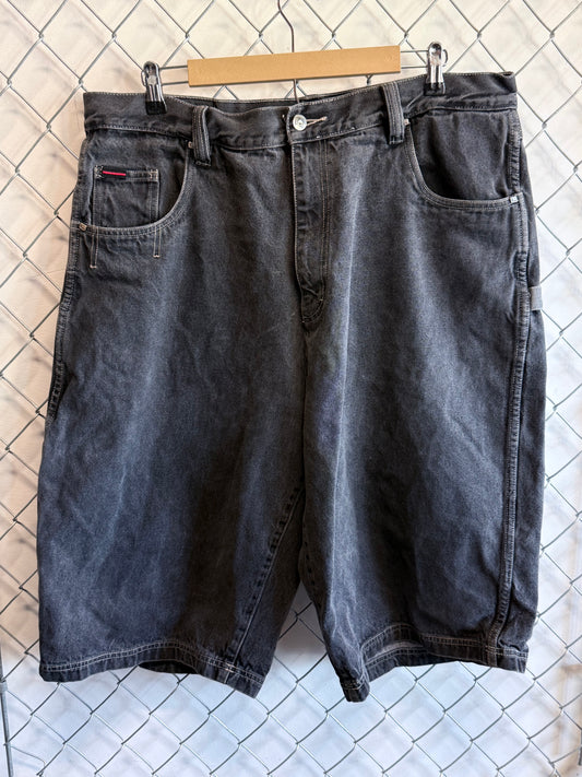 Vintage Y2K FUBU Black Denim Baggy Shorts Size 37