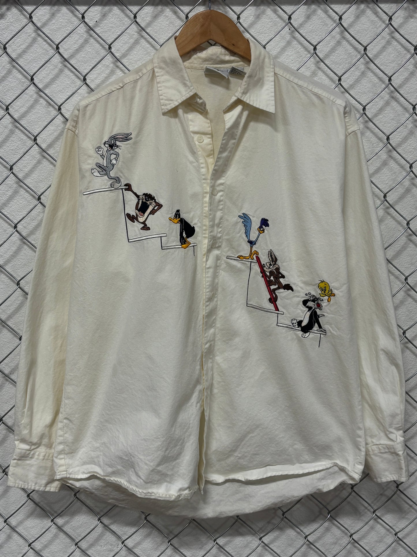 Vintage 90's Looney Tunes Cartoon Button Up Long Sleeve Shirt Size Medium