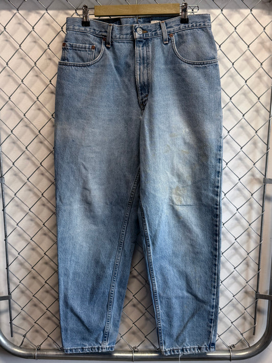 Vintage 90's Levi's 560 Loose Fit Tapered Leg Denim Jeans Size 32x29