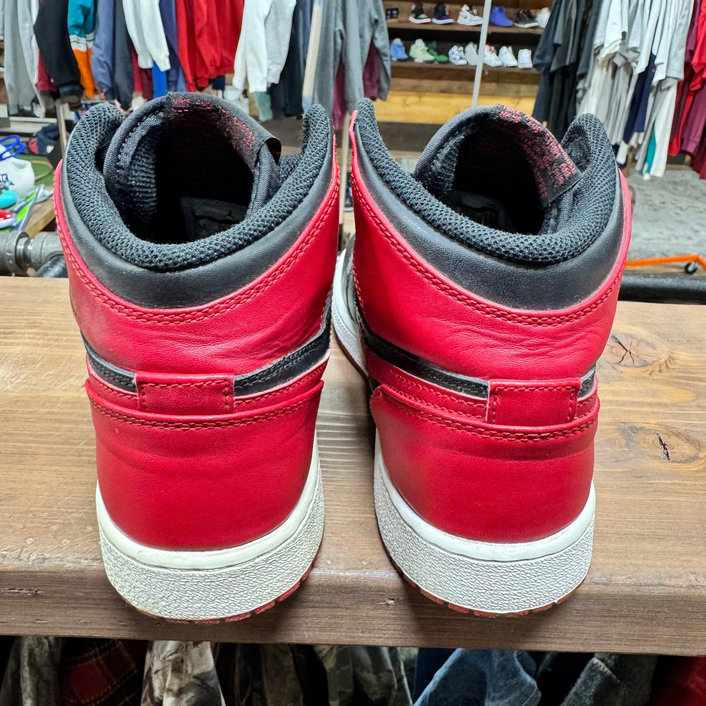 Jordan 1 'Bred' Size 6Y