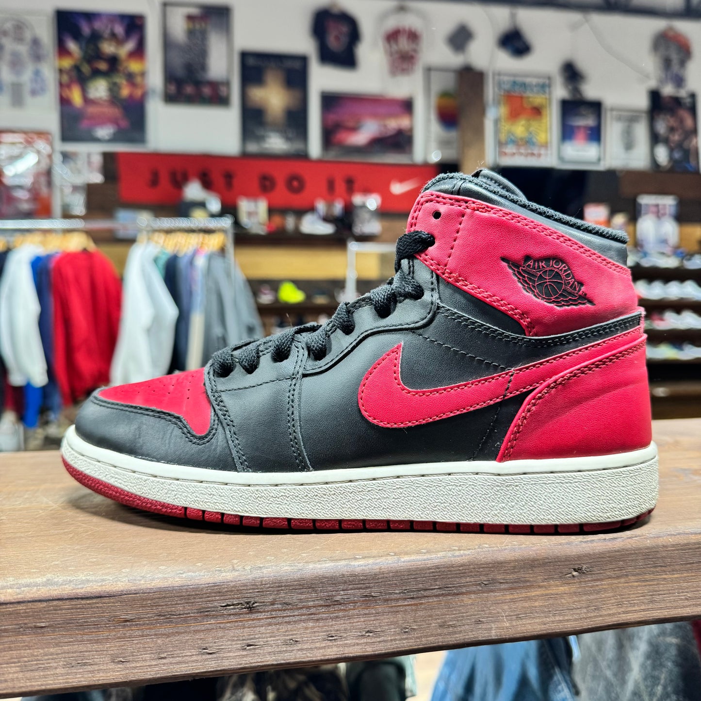 Jordan 1 'Bred' Size 6Y