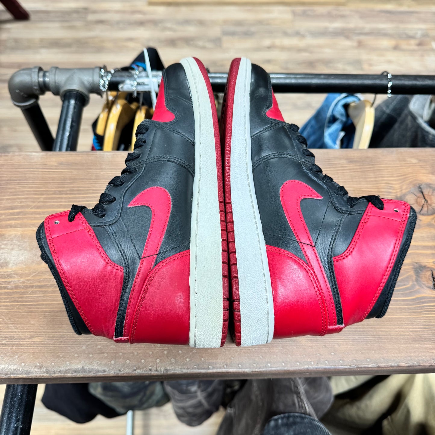 Jordan 1 'Bred' Size 6Y