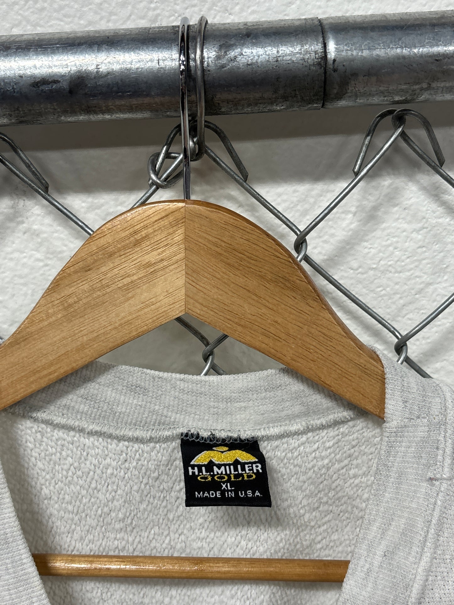 Vintage 90's HL Miller Harvard Veritas Crest University Sweater Size XL