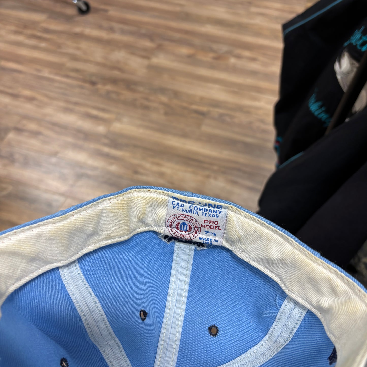 Vintage 90's Pro Line UNC Tar Heels Fitted Hat Size 7 1/8